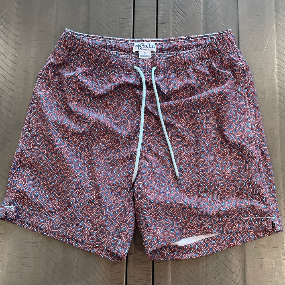 Mens medium swim shorts.